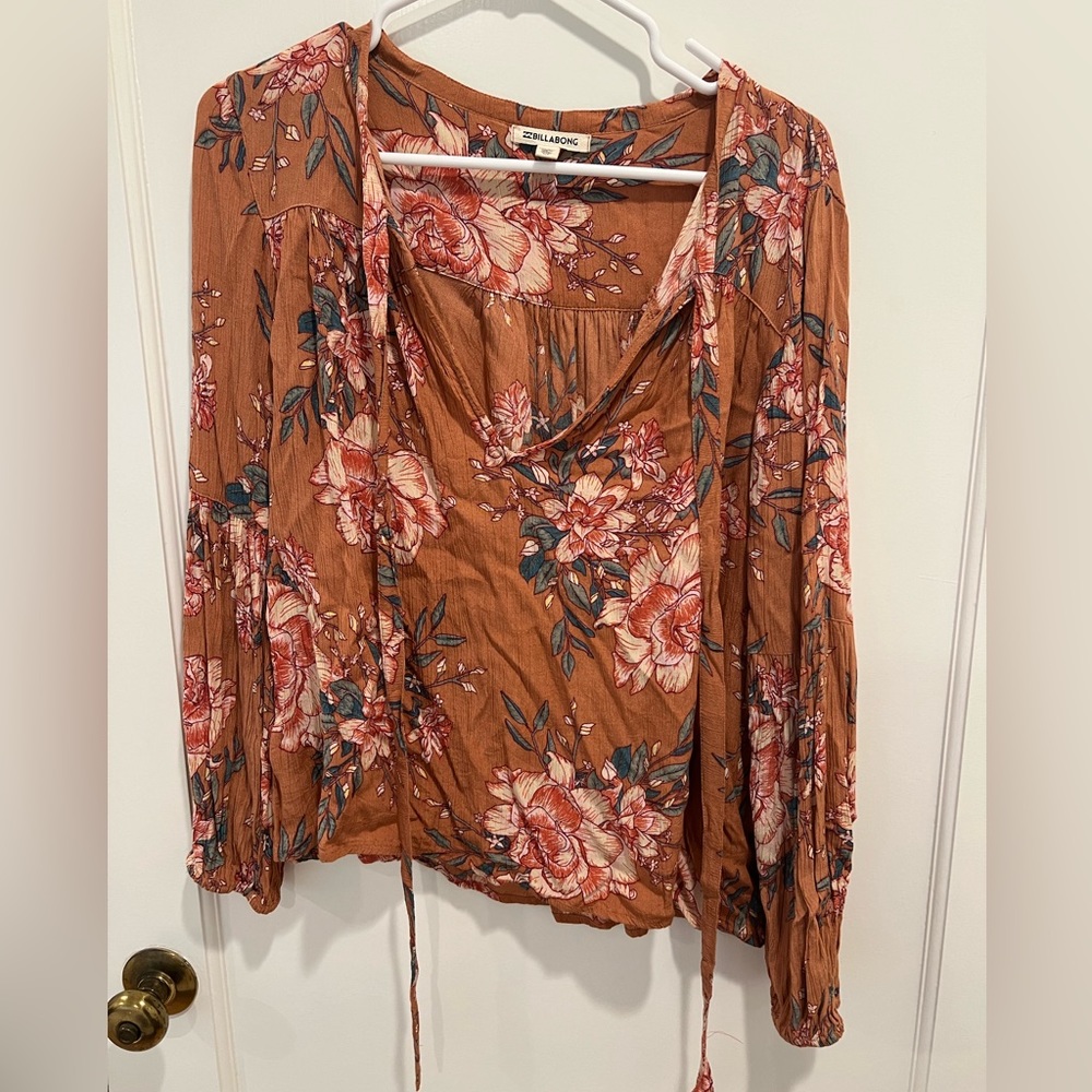 Billabong orange floral blouse size small